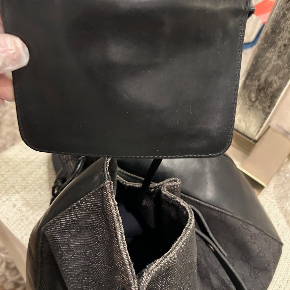 Authentic Vintage Gucci Denim and Leather Tote with attached Pouch - Picture 10 of 12